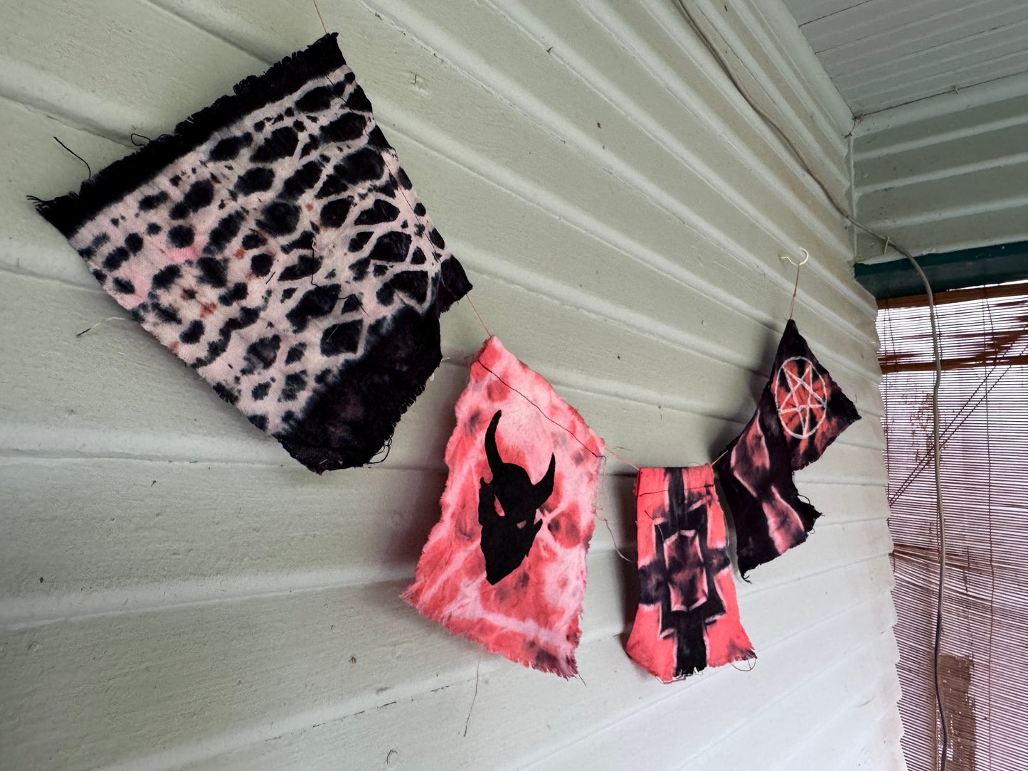 Heavy Metal Dyed Flag Set