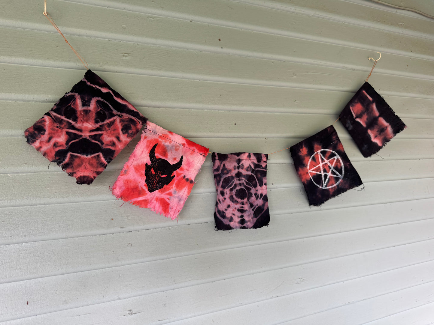 Heavy Metal Dyed Flag Set