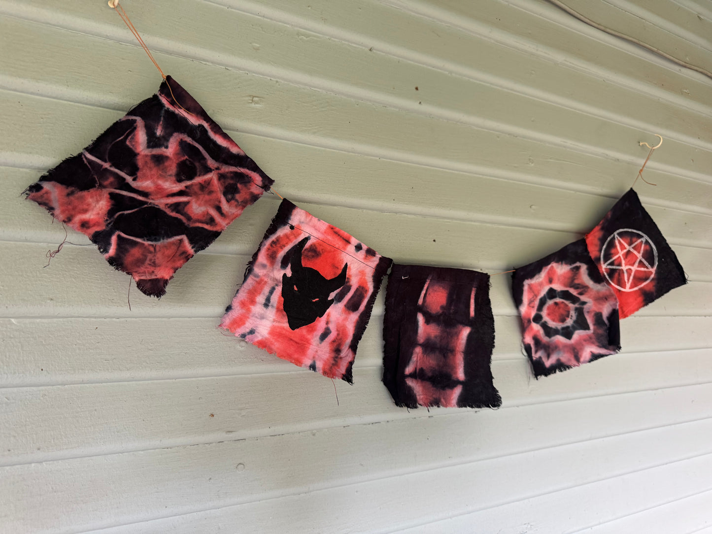 Heavy Metal Dyed Flag Set