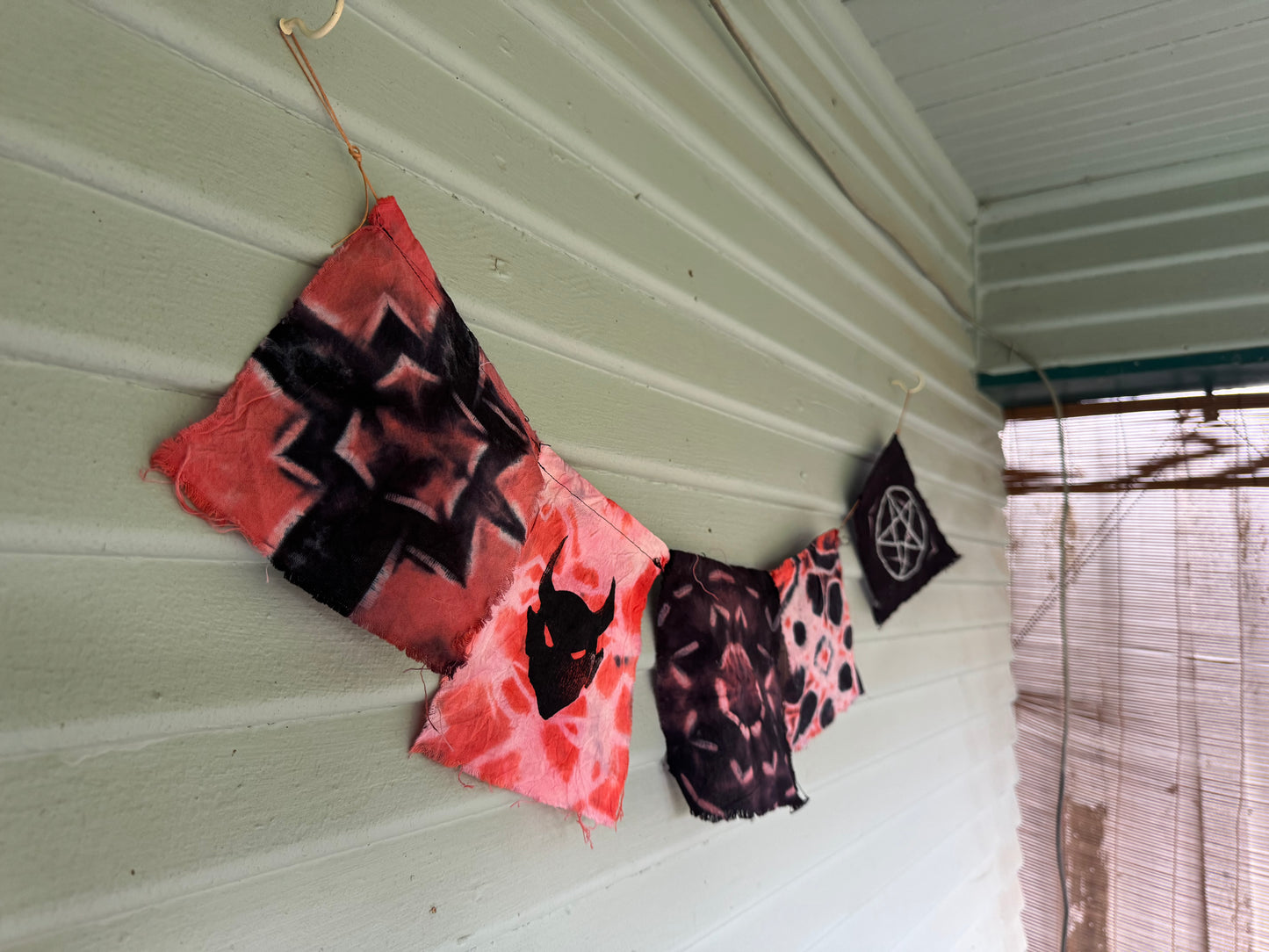 Heavy Metal Dyed Flag Set