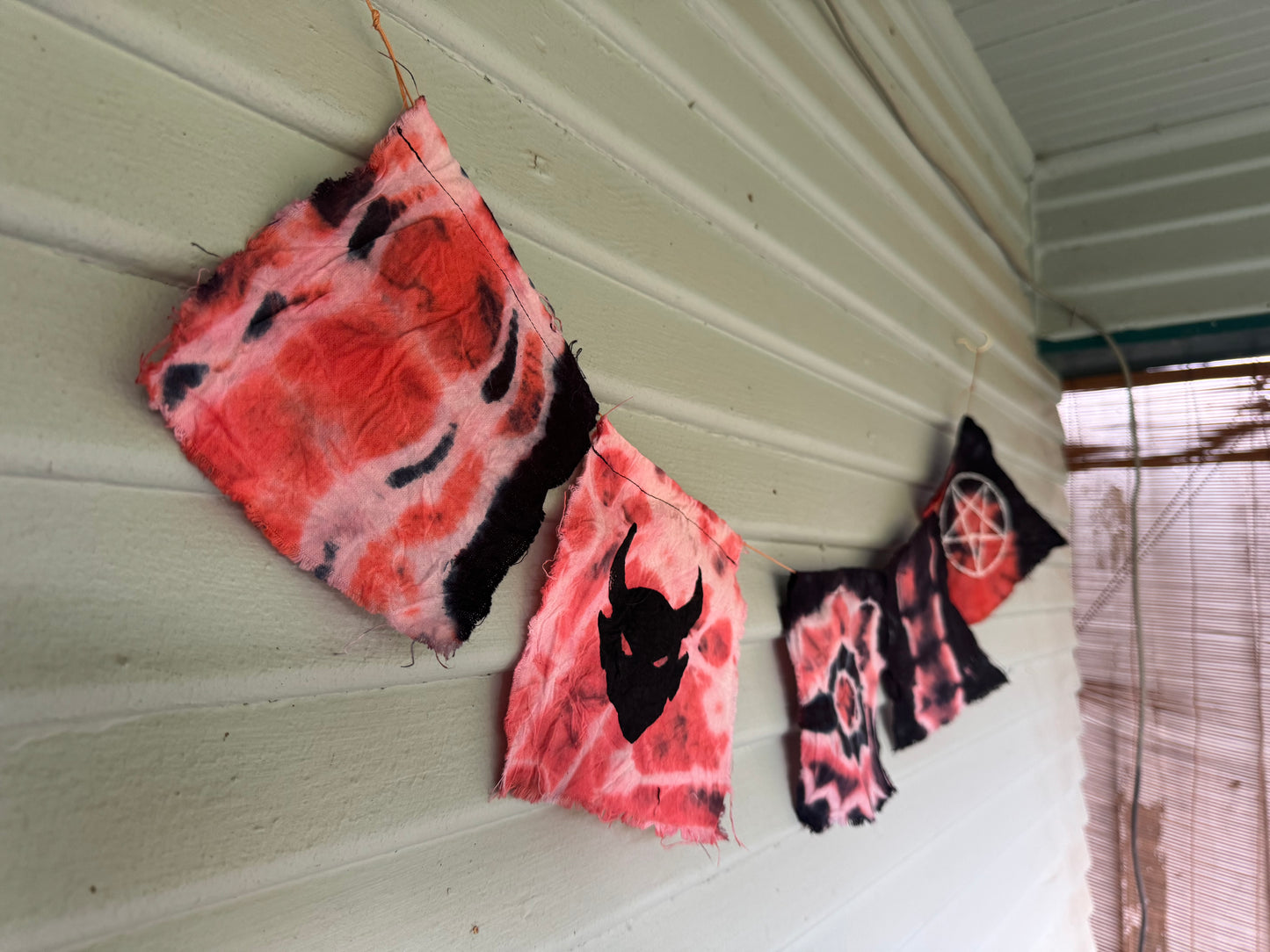 Heavy Metal Dyed Flag Set