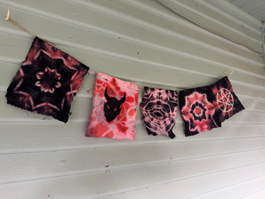 Heavy Metal Dyed Flag Set