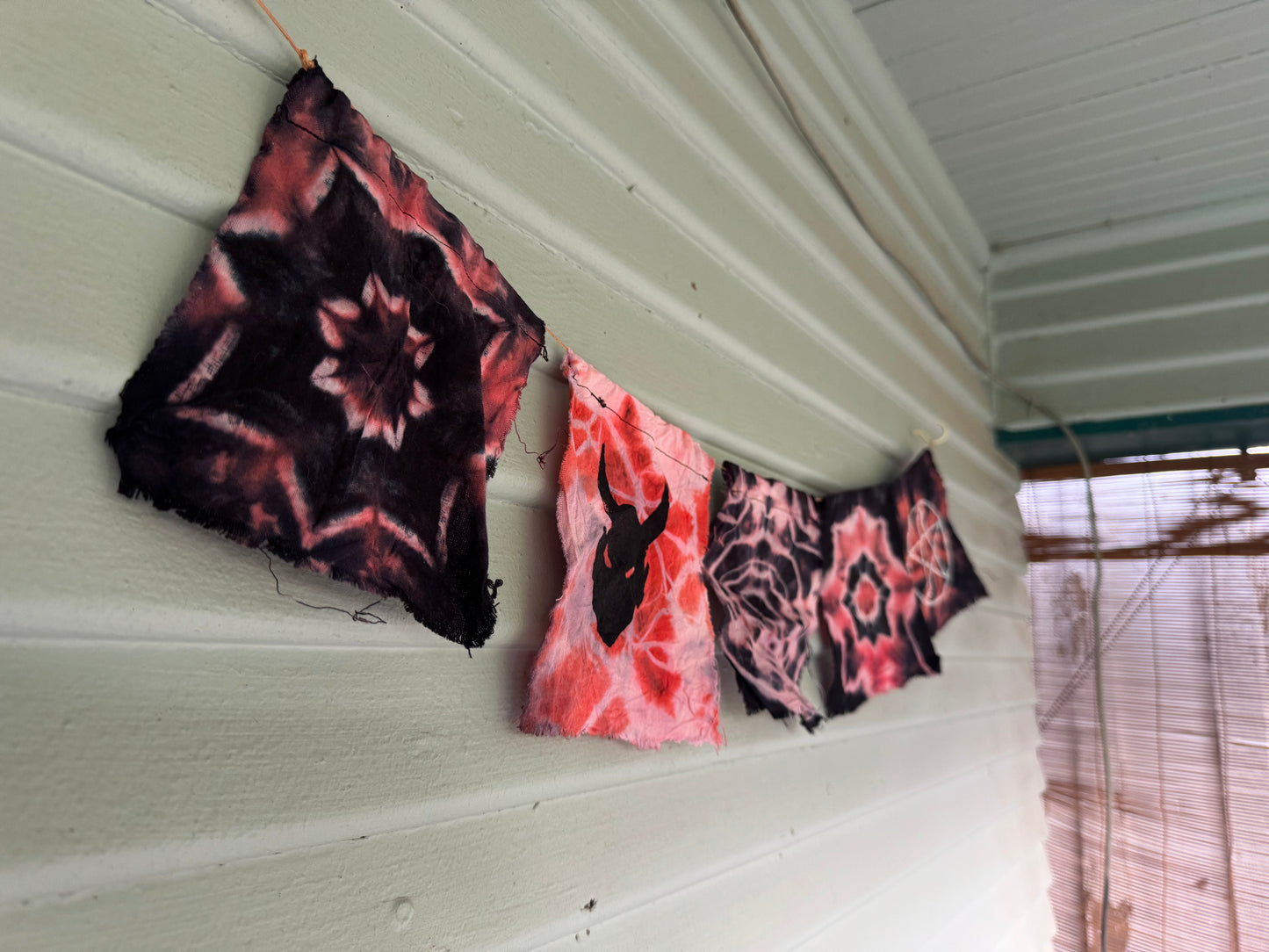 Heavy Metal Dyed Flag Set